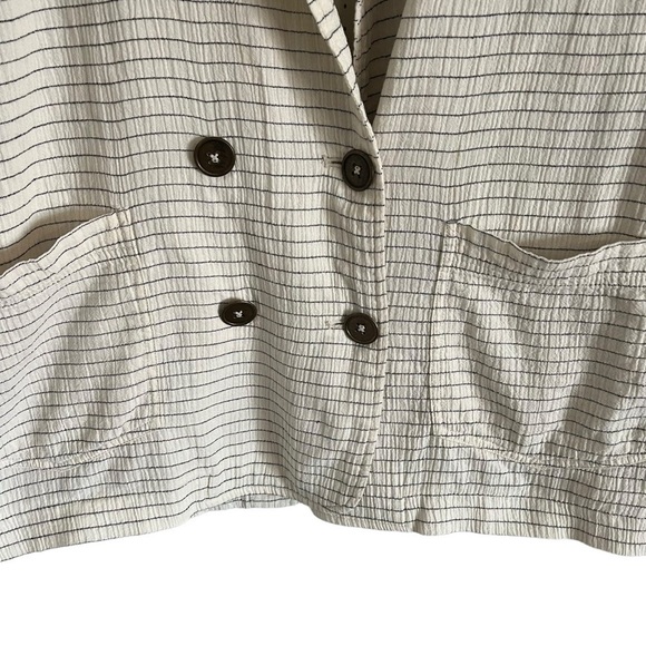 CARTONNIER x ANTHROPOLOGIE Oversized Stripe Cotton Gauze Double Breasted Blazer - Picture 7 of 11